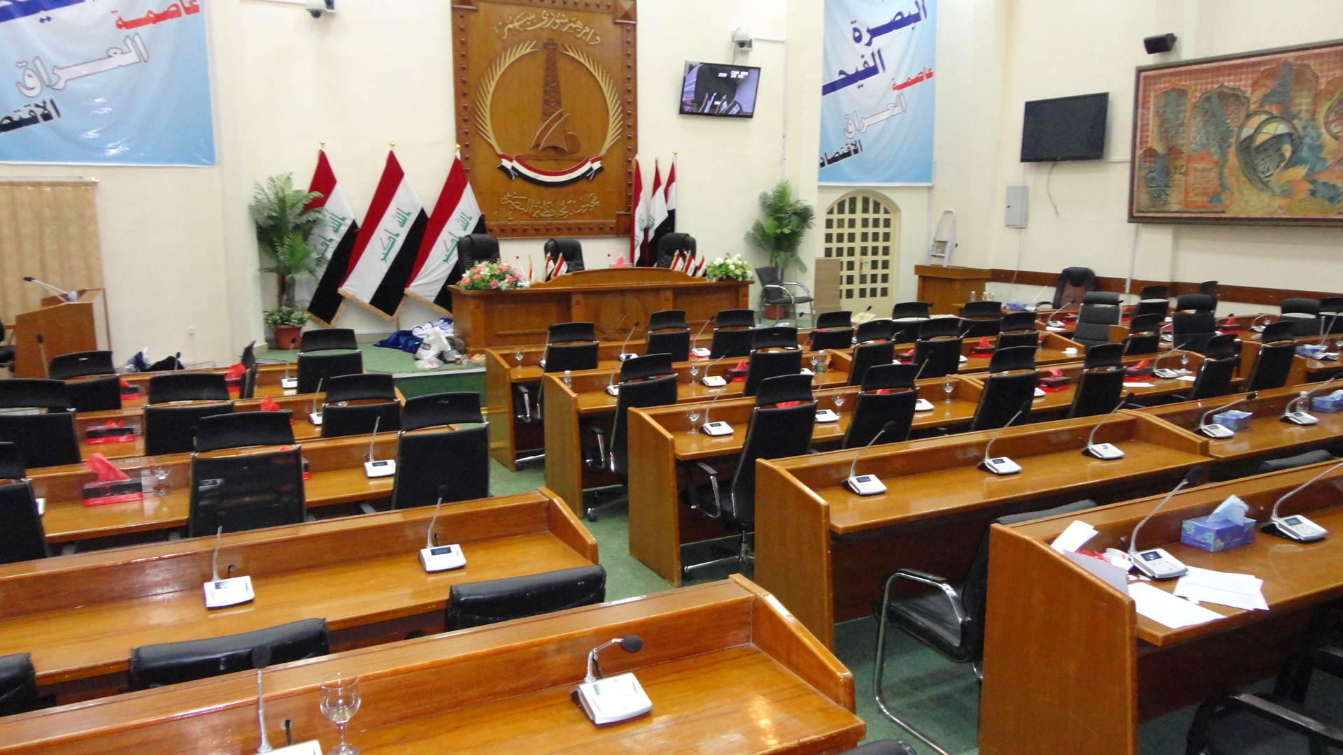 أهم فوائد استخدام نظام مخاطبة عامة للمؤتمرات في الفعاليات الكبيرة