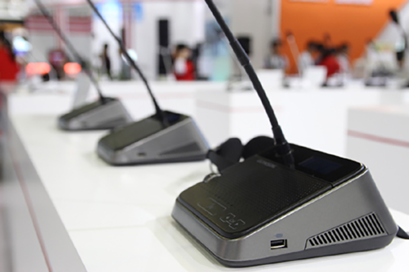 Gonsin Dazzling Landing At Prolight+sound Guangzhou 2015 Gonsin Dazzling Landing At Prolight+sound Guangzhou 2015