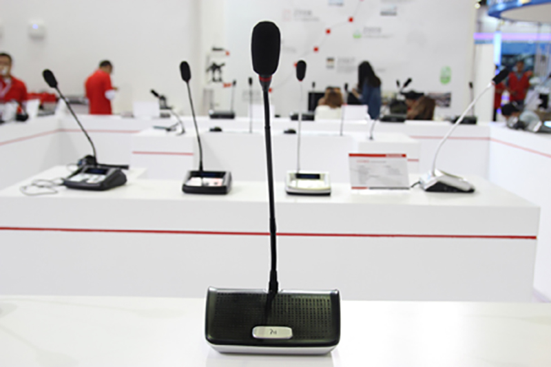 Gonsin Dazzling Landing At Prolight+sound Guangzhou 2015 Gonsin Dazzling Landing At Prolight+sound Guangzhou 2015