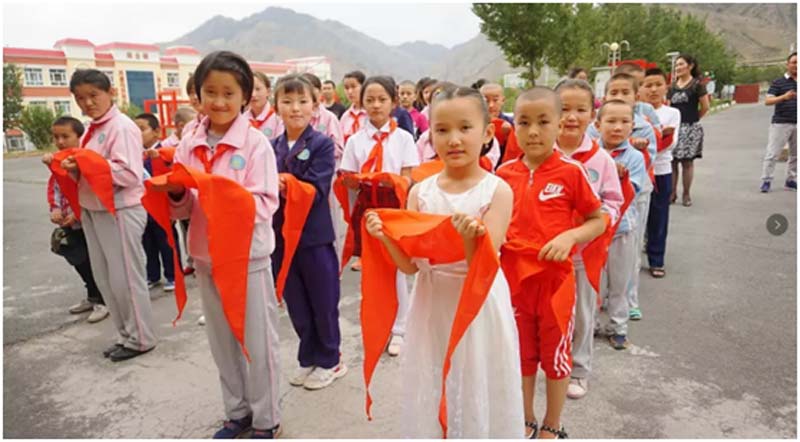 Gonsin In Xinjiang Bringing Love To Kids In The Mountains Gonsin In Xinjiang Bringing Love To Kids In The Mountains
