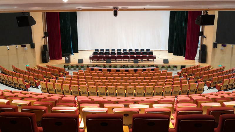 نظام المؤتمرات الصوتي والمرئي من Gonsin في مركز المؤتمرات بمدينة جامعة شنتشن