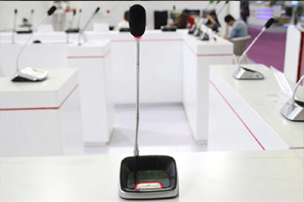 غونسين حط تألقه في معرض Prolight+sound Guangzhou 2015