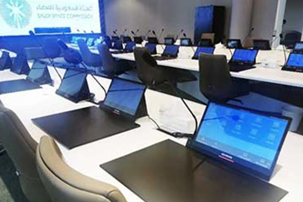 تطبيق نظام اجتماعات بلا ورق: أفضل الممارسات للنجاح